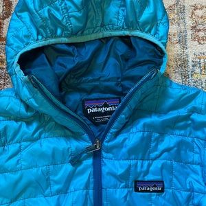 Patagonia Women's hooded nano puff size L